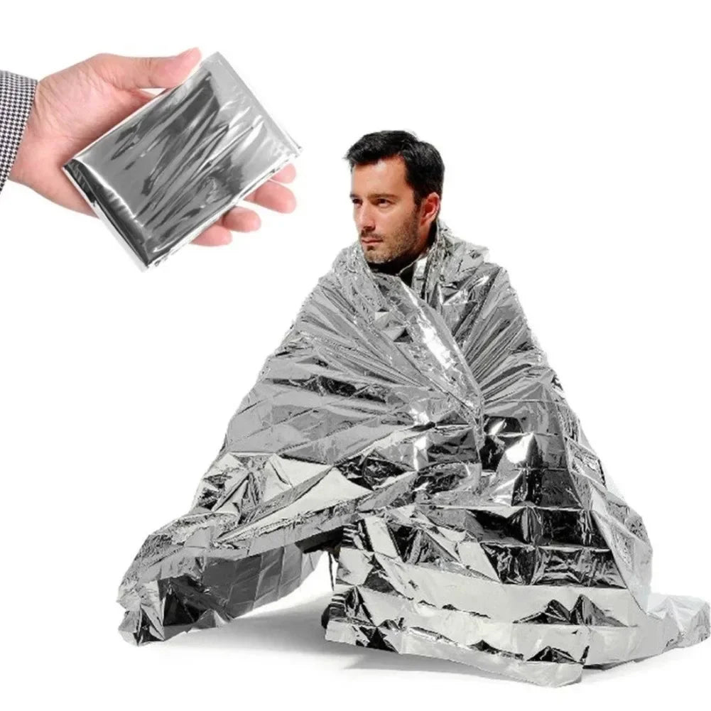 Emergency Blanket Outdoor Survival Windproof Thermal Rescue Blanket